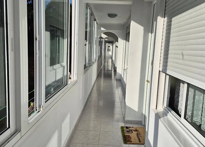 Soleado Cerca De La Playa - Wifi 菲尼斯特雷