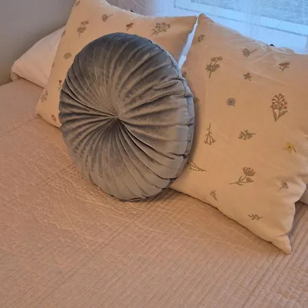 Soleado Cerca De La Playa - Wifi アパート