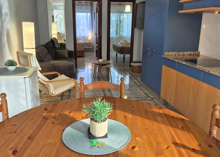 Soleado Cerca De La Playa - Wifi 피니스테레